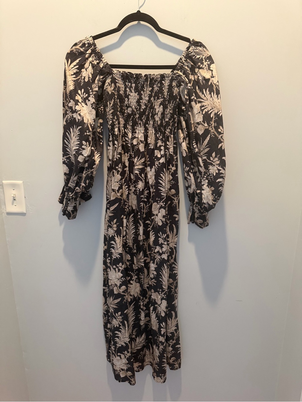 Tuckernuck Hemmings 100% Linen Black and Cream Smocked Square-Neck Midi Dress - Picture 2 of 5
